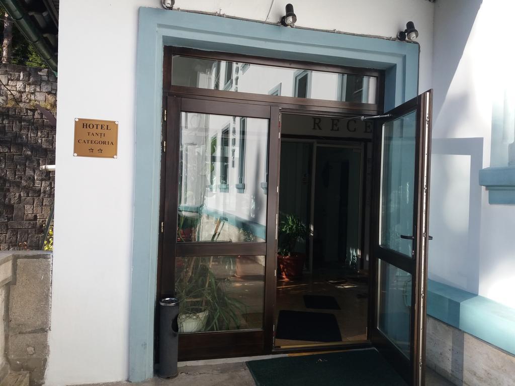 Hotel Tantzi Сіная Екстер'єр фото